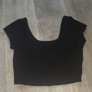 Black crop top